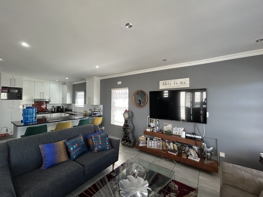 3 Bedroom Property for Sale in Nahoon Valley Park Eastern Cape